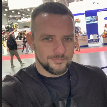 Александр Цветков